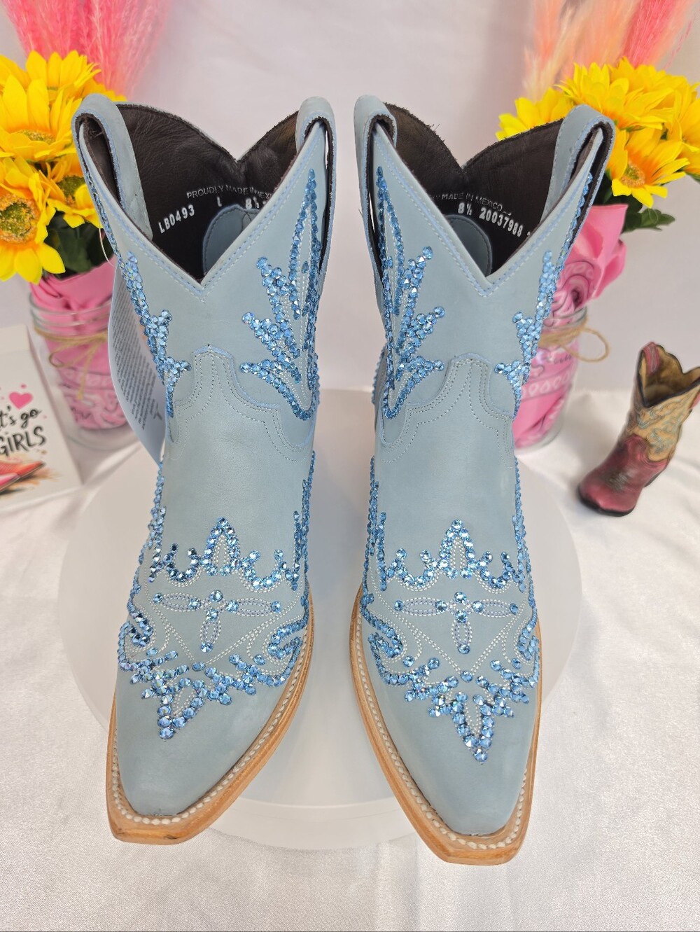 New LANE Lexington Cowgirl Boots with SWAROVSKI Crystals - Picture 3 of 11